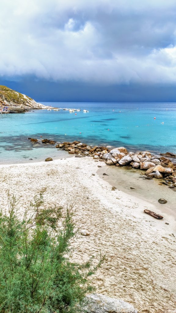 Elba.Life - Le spiagge più belle e particolari dell'Isola d'Elba⛱️